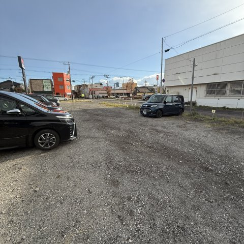 室蘭市中島町3丁目35-1駐車場の駐車場