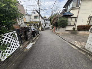 【前面道路含む現地写真】