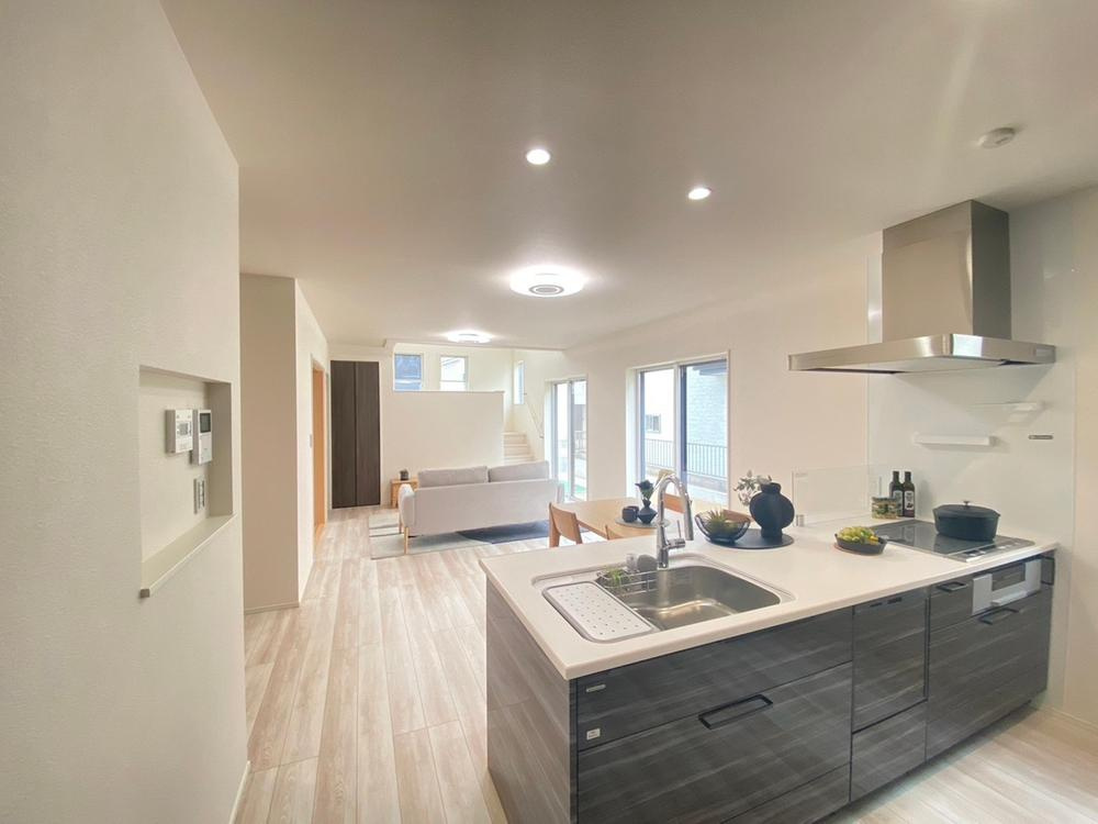 栃木市片柳町1丁目　新築戸建2号棟の居間・リビング