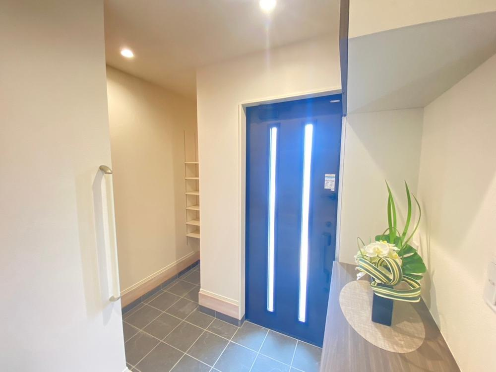 栃木市片柳町1丁目　新築戸建2号棟の玄関