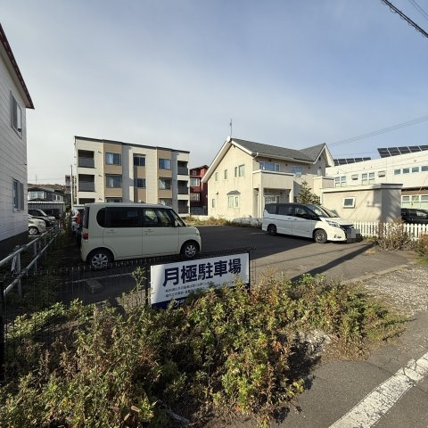 室蘭市中島町2丁目12-10月極駐車場の外観