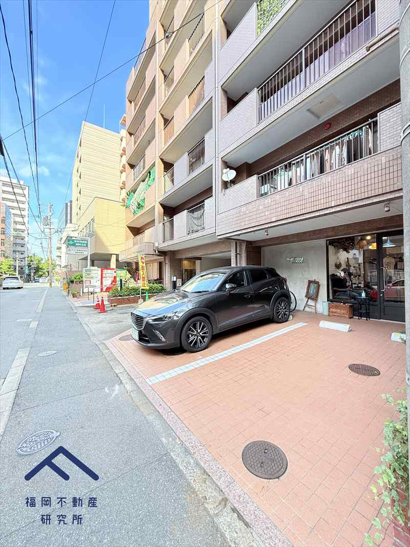 東峰マンション博多駅東の駐車場