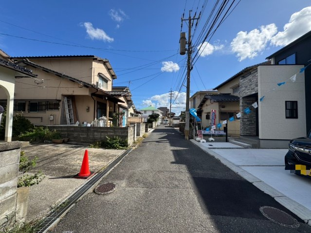 ーAdoble＋ー小倉南区湯川新町3丁目2期　【小倉南区　新築戸建て】の前面道路含む現地写真|前面道路も交通量が少なく安心です♪【小倉南区　新築戸建て】