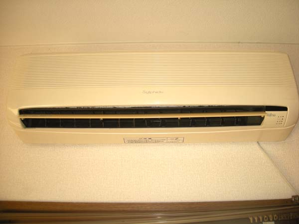 Ｃｏｕｒｔ Ｂｕｒｅｅｚｅのその他