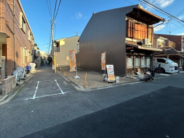 西七条西八反田町　Aプラン　建築条件付き土地の前面道路含む現地写真|【現地の様子】更地になりました！