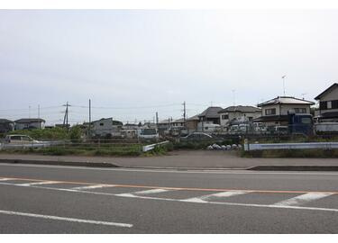 粟宮貸地
