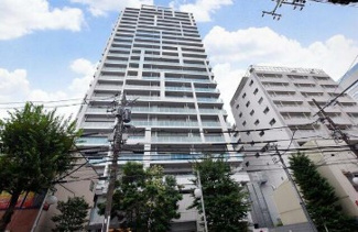 【外観】 | 鉄筋コンクリート造のがっちりとした建物。