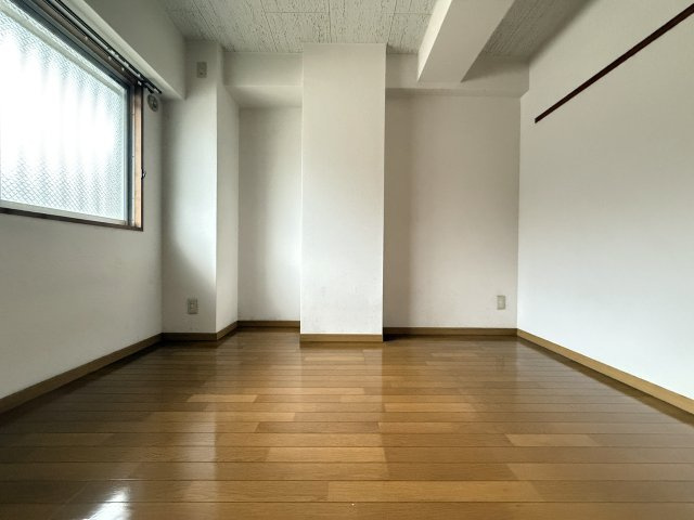 ビラ・プリンチペⅡの洋室