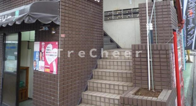 【エントランス】 | ライブヒルズ