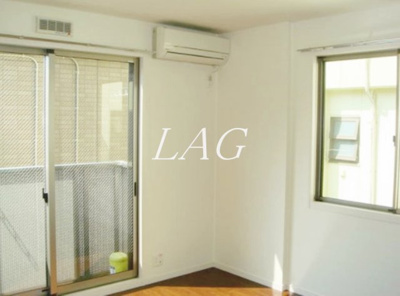 【居間・リビング】 | アールズコートⅡ棟 | リビングです。