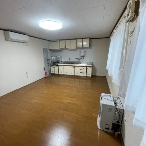 ピジョン東町の居間・リビング