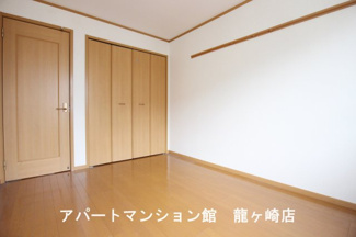 【寝室】 | ホワイトウイングA