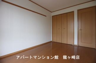 【洋室】 | ホワイトウイングA