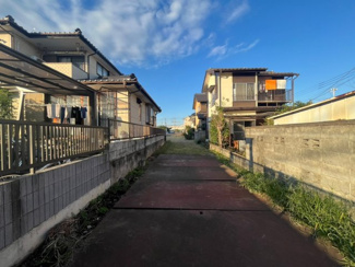 【前面道路含む現地写真】 | 川越市寺山　建築条件なし売地　西武新宿線『本川越駅』徒歩43分　【山田小学区】