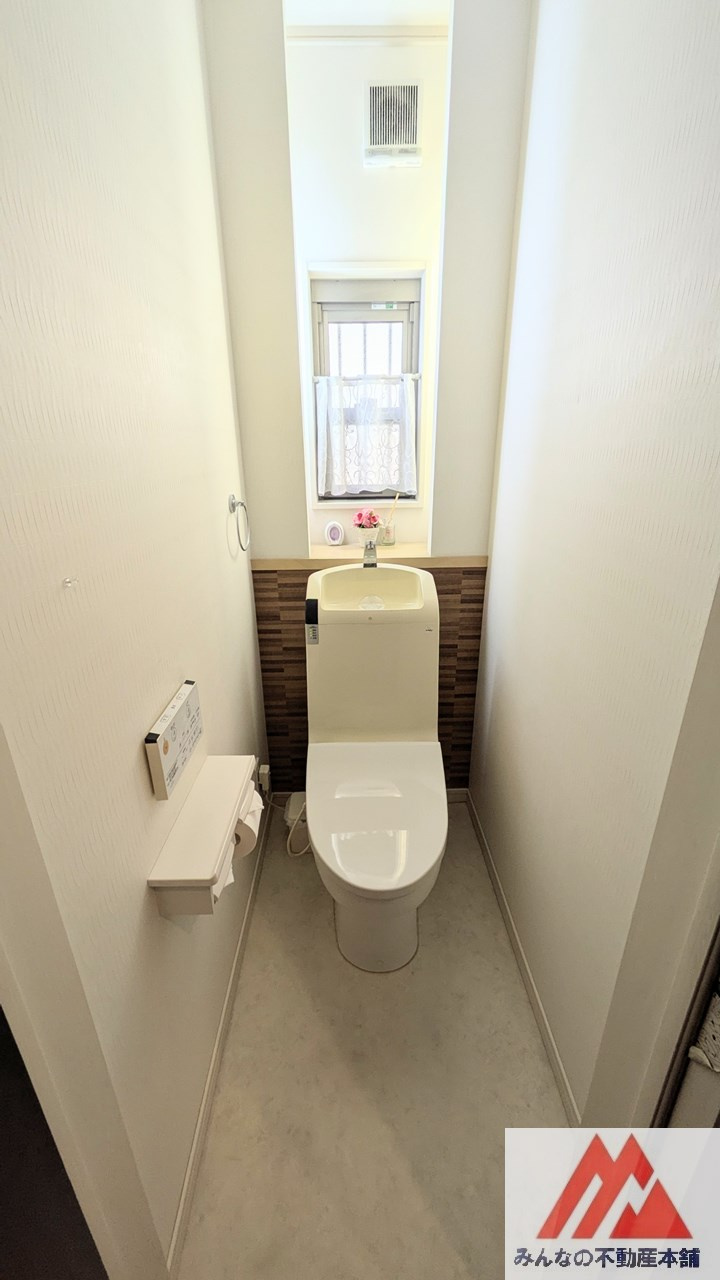 江戸屋敷中古住宅のトイレ