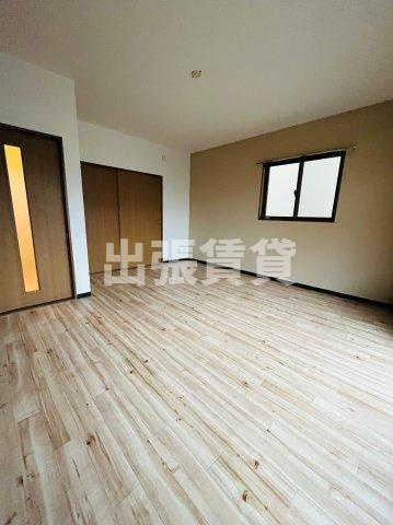 仲介手数料0円！エルメゾンの居間・リビング