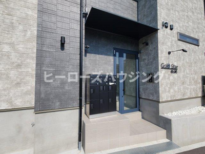 【エントランス】 | ゴールドスター桜の町