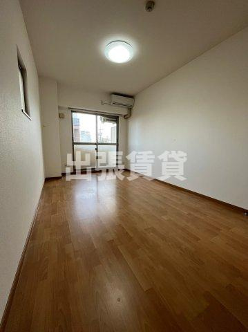 仲介手数料0円パルティール豊国通の居間・リビング