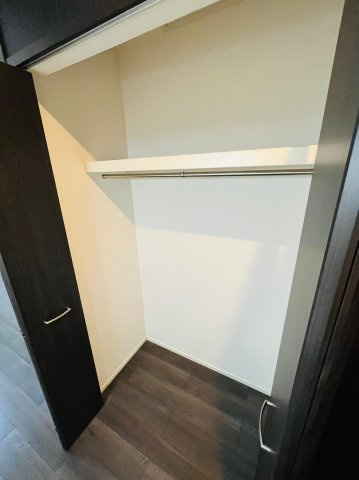 仲介手数料0円！！A la del ciero IIの収納