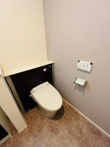 仲介手数料0円！！A la del ciero IIのトイレ