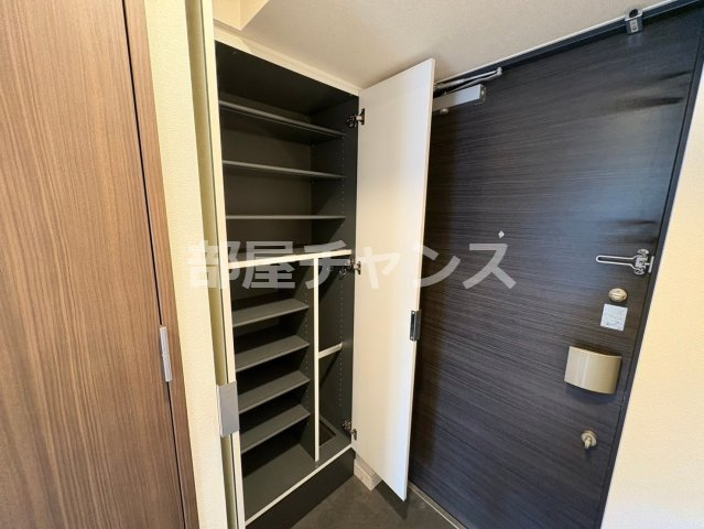 プレサンスNAGOYA本陣の収納