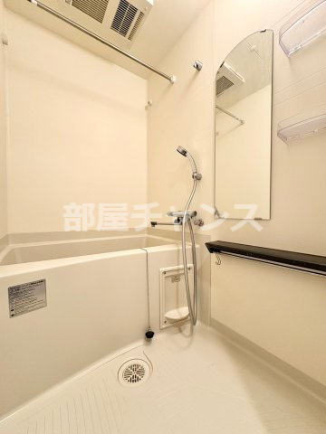 プレサンスNAGOYA本陣の浴室