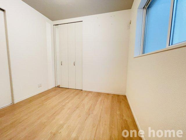 巽北2丁目中古戸建の洋室|◆洋室5帖です♪
◆【onehome販売窓口・即日内覧可能】売主様→当社→お客様の関係でご内覧～商談までスムーズです!!
◆平日・土日、即日内覧会開催中！ 電話問合せがスムーズです！