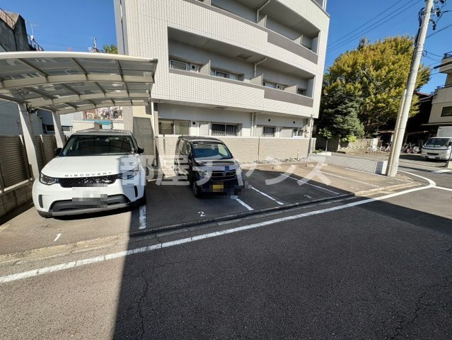 Soleado(ソレアード)の駐車場