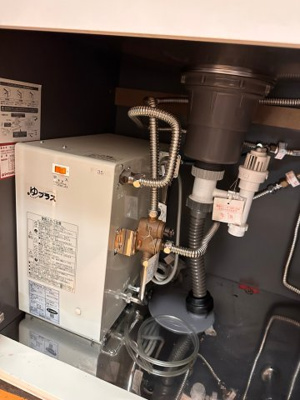 【エントランス】 | 八王子繊維貿易館