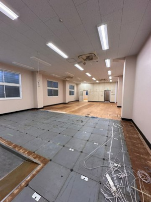 【ロビー】 | 八王子繊維貿易館