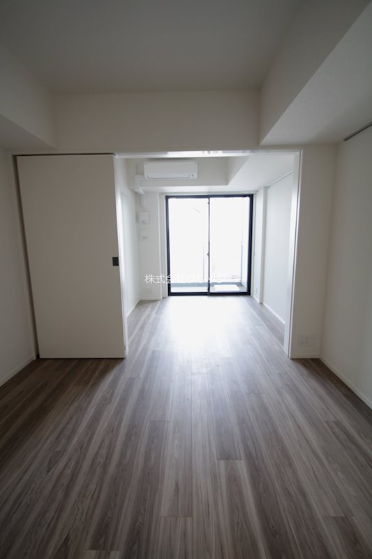 パークアクシス横濱高島町の居間・リビング