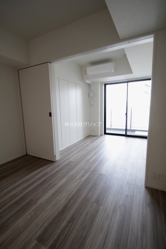 パークアクシス横濱高島町の居間・リビング