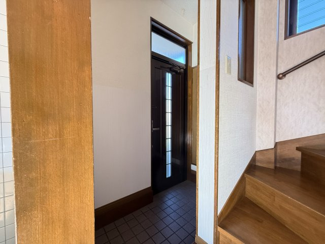 大津乙テラスハウスの玄関