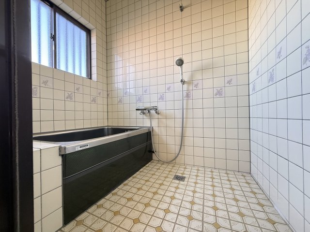 大津乙テラスハウスの浴室