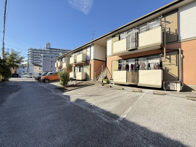 パークハイムアハトの駐車場