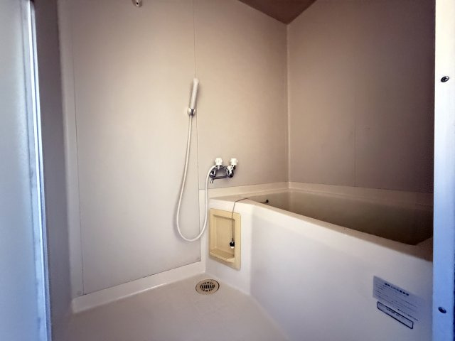 パークハイムアハトの浴室