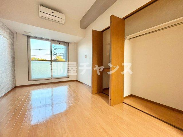 グランデ城西の居間・リビング