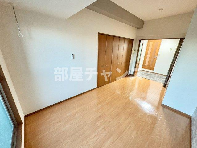 グランデ城西の寝室