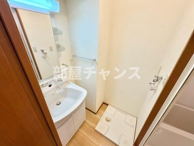 グランデ城西の独立洗面台