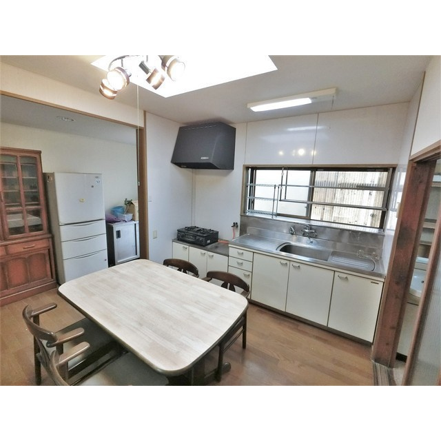 池田町MK貸家のキッチン