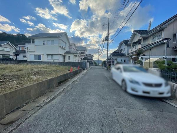 和歌山市下三毛　土地の前面道路含む現地写真