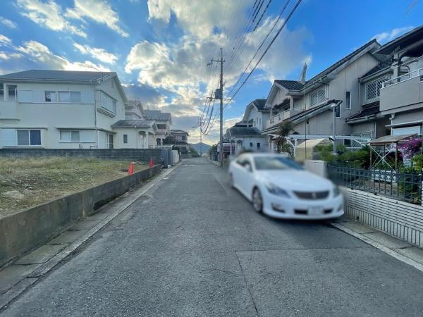 和歌山市下三毛　土地の前面道路含む現地写真