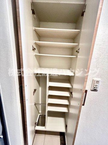 Hackberryの収納|シューズBOX