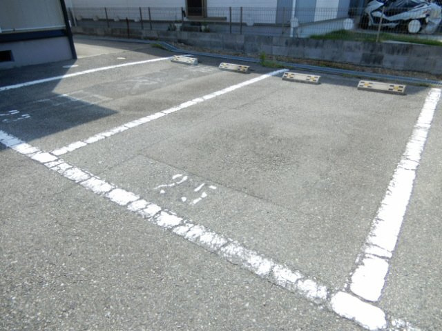 カサベルデTYOⅠの駐車場