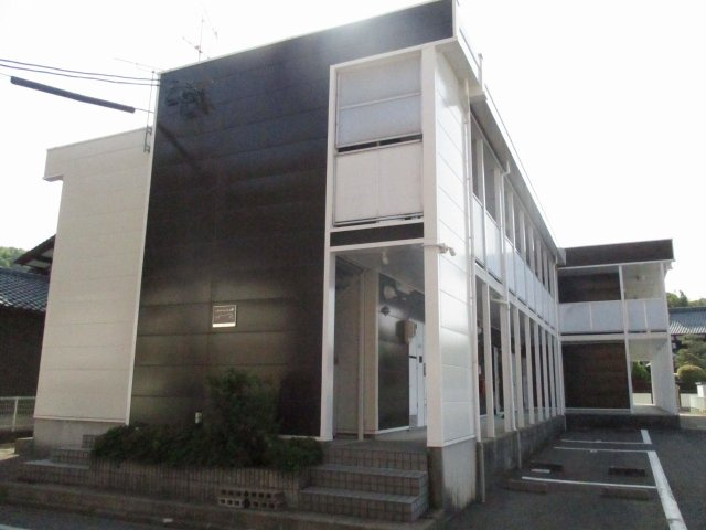 レオパレスビューテラスフジの外観|建物外観を気になさる方へ、見た目の良い物件です