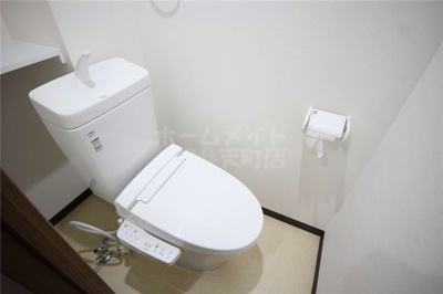 【トイレ】 | アルバス弁天町 | 落ち着いたトイレです