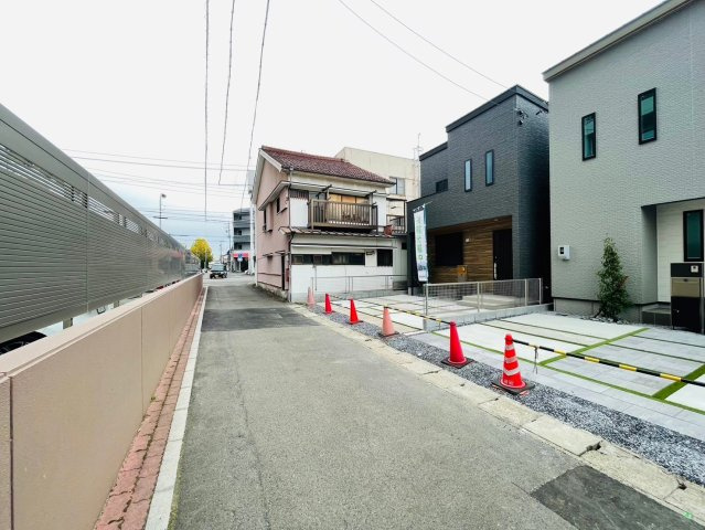 戸建　岐阜市竜田町　全2区画分譲の前面道路含む現地写真|■前面道路
■YAMADA電機の　ヤマダ不動産　株式会社リライフ　岐阜店■
いつでもお問合わせ下さい。