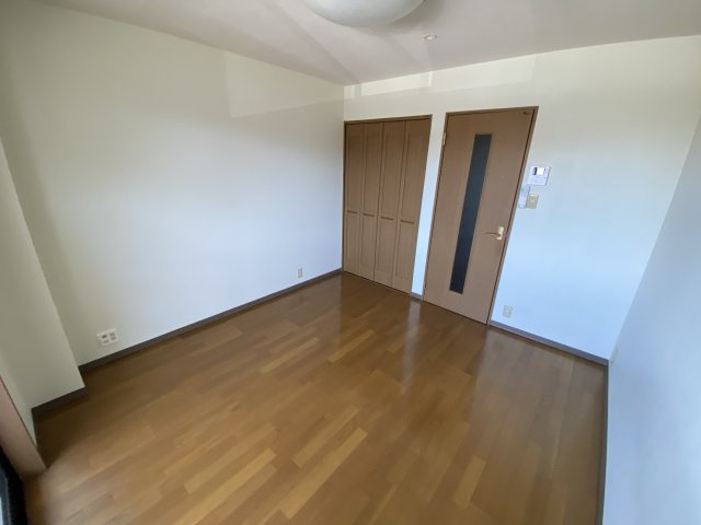 ネオクオーツ神屋 壱番館の居間・リビング