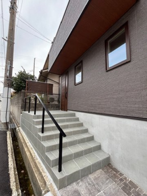 【エントランス】 | 神戸市垂水区神陵台9丁目　新築戸建1号地　仲介手数料無料！ | エントランスです