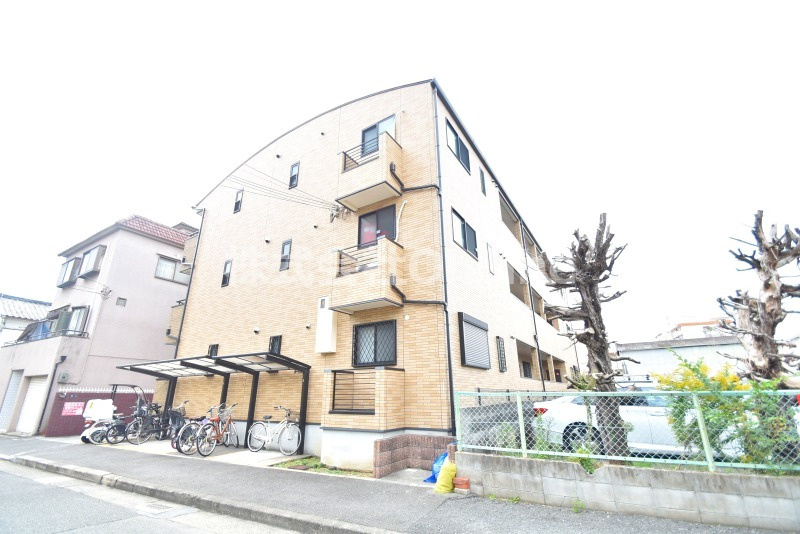 プリンスライフ花園の外観
